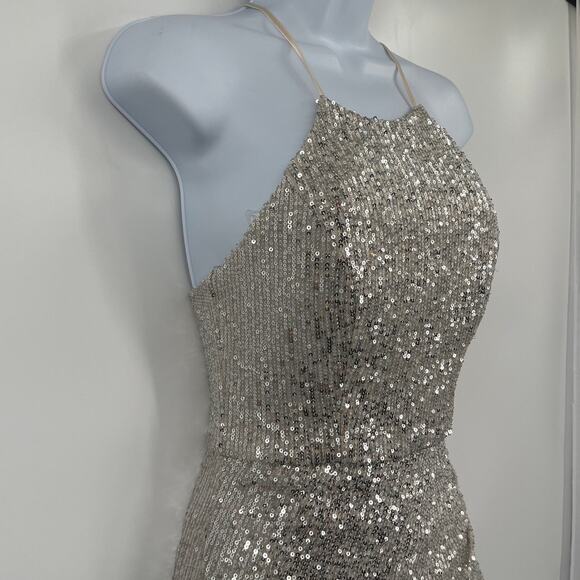 Crystal Doll Bodycon Sequin Dress Sz 0 Silver Holiday New Years Slit Y2K Club - Picture 4 of 12